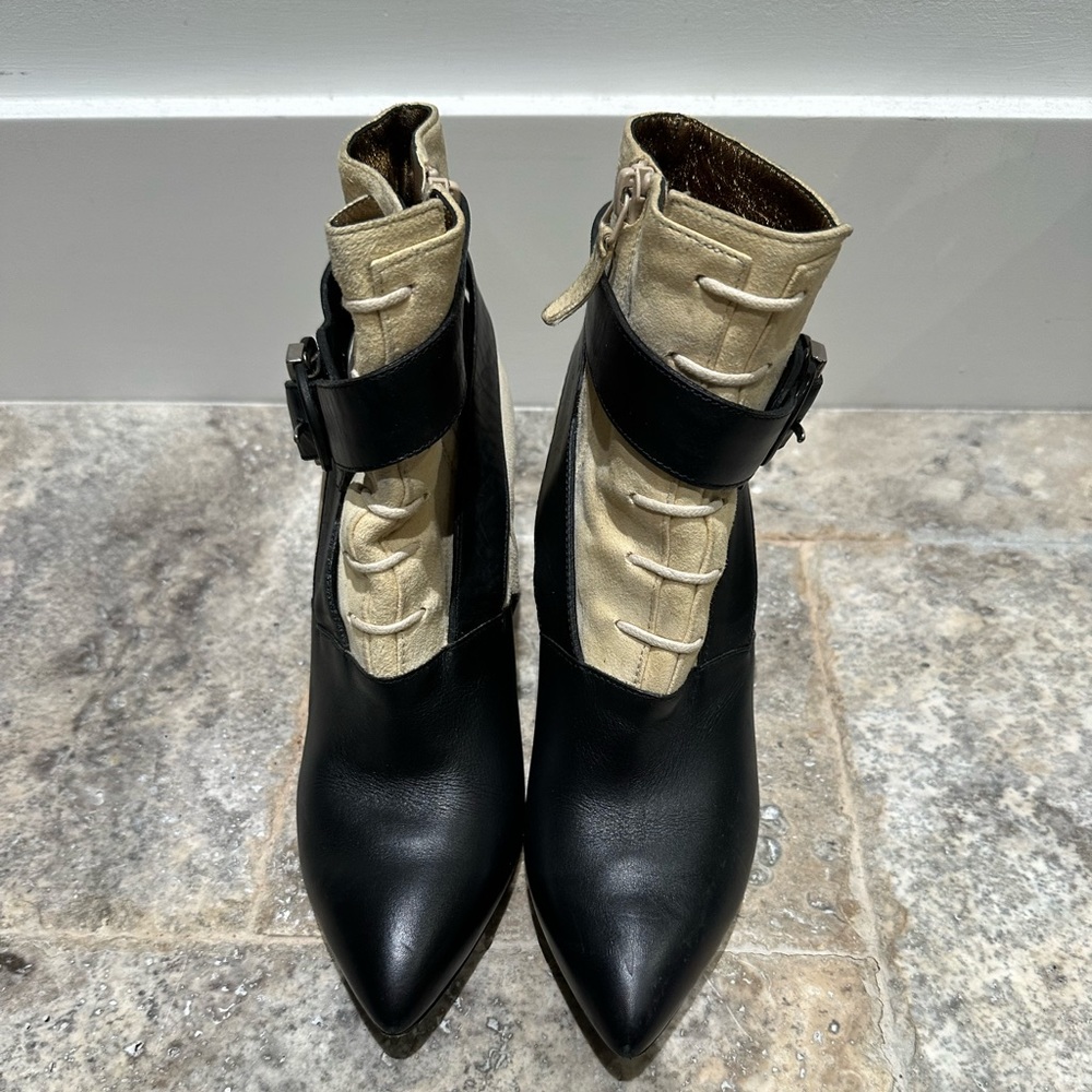 Balenciaga booties size 37 made in Italy